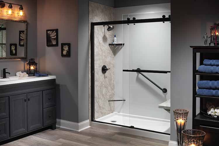 Glass bathtub and shower